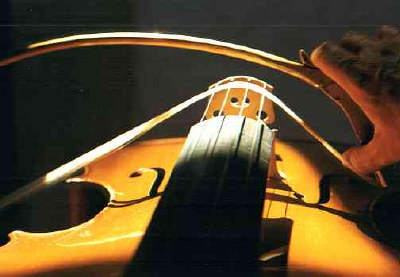 modern version of curved violin bow
